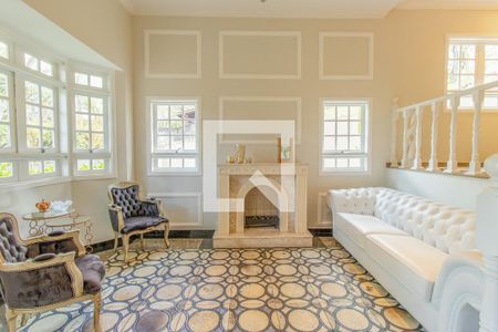 Sala de casa de condomínio para alugar com 5 quartos, 315m² em Jardim Sao Paulo Ii, Cotia