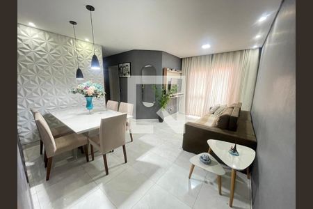 Sala de apartamento à venda com 3 quartos, 70m² em Piratininga, Osasco