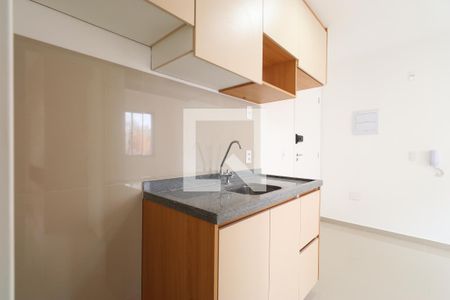 Sala/Cozinha de apartamento para alugar com 1 quarto, 27m² em Barra Funda, São Paulo