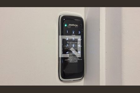 Fechadura eletrônica de apartamento para alugar com 1 quarto, 27m² em Barra Funda, São Paulo