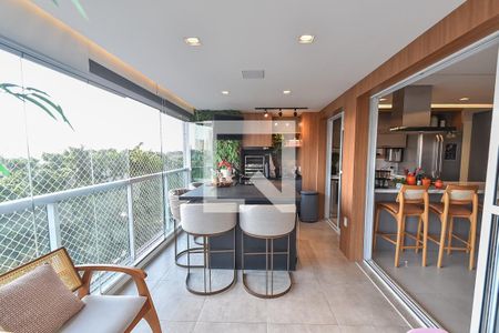 Varanda de apartamento à venda com 3 quartos, 140m² em Vila Dom Pedro I, São Paulo