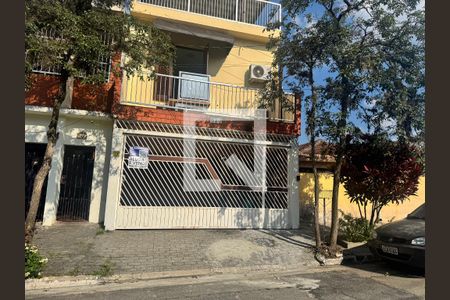 Casa à venda com 360m², 4 quartos e 2 vagasPlaca QuintoAndar