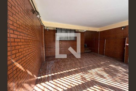 Casa à venda com 360m², 4 quartos e 2 vagasQuintal