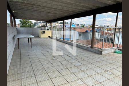 Casa à venda com 360m², 4 quartos e 2 vagasVaranda Superior 