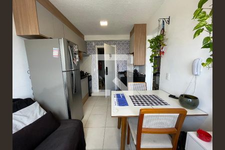 Sala/Cozinha de apartamento para alugar com 2 quartos, 32m² em Jardim Celeste, São Paulo