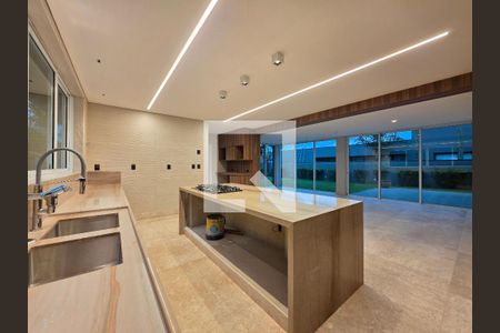 Cozinha  de casa de condomínio à venda com 4 quartos, 460m² em Condomínio Serra dos Manacás, Brumadinho