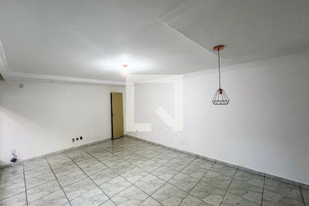 Sala de casa à venda com 4 quartos, 228m² em Paraíso, São Paulo