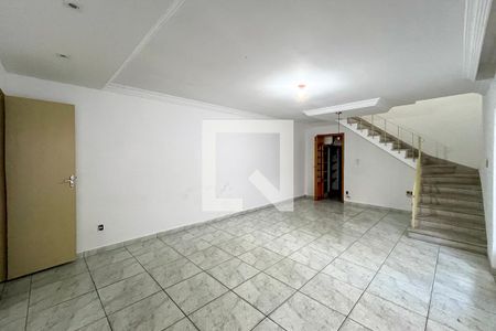 Sala de casa à venda com 4 quartos, 228m² em Paraíso, São Paulo