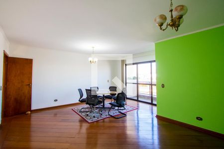Sala de apartamento à venda com 3 quartos, 140m² em Vila Alzira, Santo André