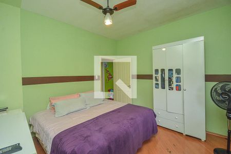 Casa à venda com 3 quartos, 200m² em Cidade Dutra, São Paulo