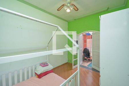 Casa à venda com 3 quartos, 200m² em Cidade Dutra, São Paulo