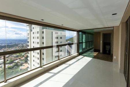 Varanda da Sala 1 de apartamento para alugar com 4 quartos, 280m² em Vila da Serra, Nova Lima