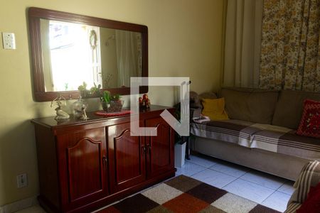 Sala de casa à venda com 3 quartos, 261m² em Santo Cristo, Rio de Janeiro