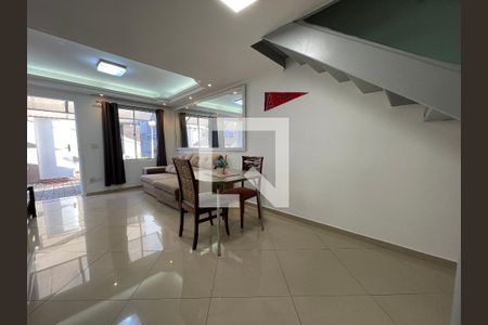 Sala de casa de condomínio à venda com 2 quartos, 80m² em Jardim Sarah, São Paulo