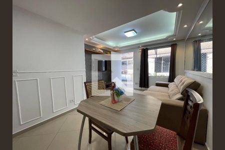 Sala de casa de condomínio à venda com 2 quartos, 80m² em Jardim Sarah, São Paulo