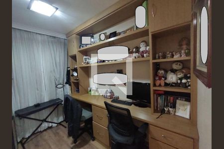 Apartamento à venda com 3 quartos, 75m² em Vila Paulo Silas, São Paulo