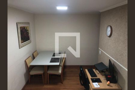 Apartamento à venda com 2 quartos, 50m² em Cidade São Jorge, Santo André