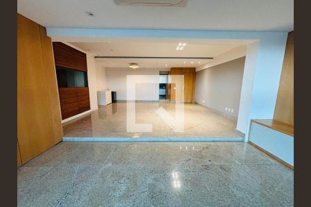Apartamento à venda com 4 quartos, 165m² em Barra da Tijuca, Rio de Janeiro