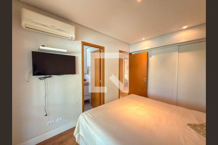 Apartamento à venda com 4 quartos, 346m² em Vila Suzana, São Paulo