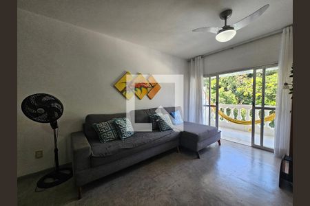 Apartamento para alugar com 3 quartos, 98m² em Jardim Tres Marias, Guarujá