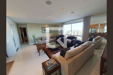 Apartamento à venda com 3 quartos, 260m² em Vila Morumbi, São Paulo