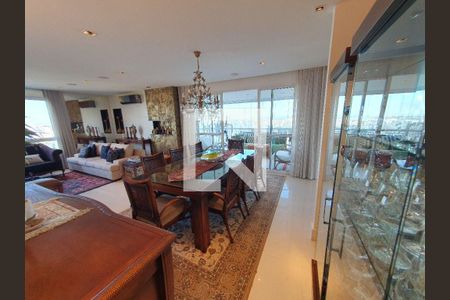 Apartamento à venda com 3 quartos, 260m² em Vila Morumbi, São Paulo