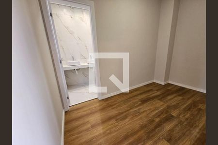 Casa à venda com 4 quartos, 215m² em Jardim Ermida I, Jundiaí
