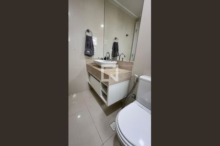 Banheiro de apartamento à venda com 2 quartos, 70m² em Vila Gertrudes, São Paulo