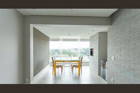 Apartamento à venda com 3 quartos, 130m² em Vila Anastácio, São Paulo