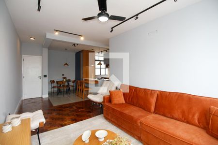 Sala  de apartamento à venda com 2 quartos, 81m² em Pinheiros, São Paulo
