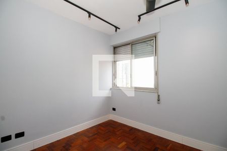 Quarto de apartamento à venda com 2 quartos, 81m² em Pinheiros, São Paulo