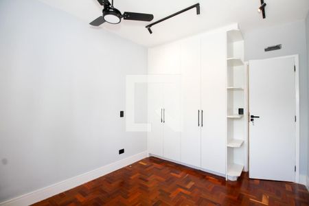Quarto de apartamento à venda com 2 quartos, 81m² em Pinheiros, São Paulo