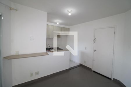 Sala / Cozinha de apartamento à venda com 2 quartos, 47m² em Horto, São Paulo