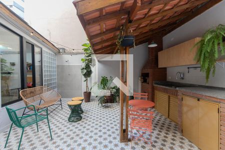 Sacada de apartamento à venda com 2 quartos, 107m² em Consolação, São Paulo