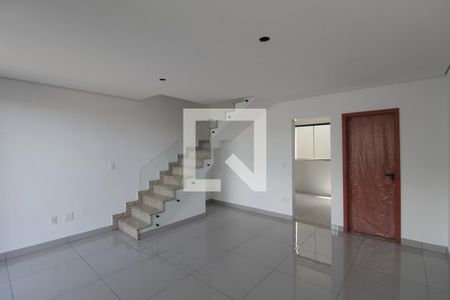 Sala de casa à venda com 3 quartos, 118m² em Jardim Atlântico, Belo Horizonte