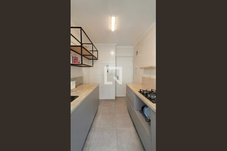 Cozinha de apartamento para alugar com 2 quartos, 69m² em Higienópolis, Porto Alegre
