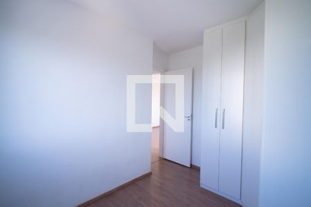 Quarto 1 de apartamento para alugar com 2 quartos, 52m² em Jardim do Lago, São Paulo