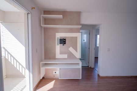 Sala de apartamento para alugar com 2 quartos, 52m² em Jardim do Lago, São Paulo