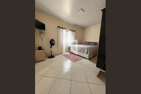 Casa à venda com 3 quartos, 180m² em Km 18, Osasco