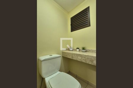 Lavabo  de apartamento à venda com 3 quartos, 97m² em Cambuí, Campinas