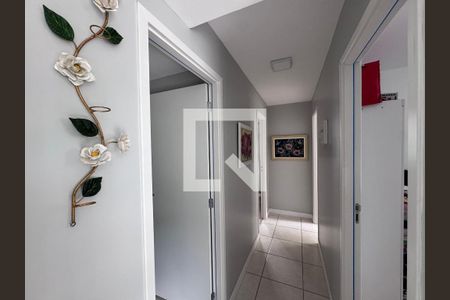 Corredor de apartamento para alugar com 2 quartos, 57m² em Barra Olímpica, Rio de Janeiro