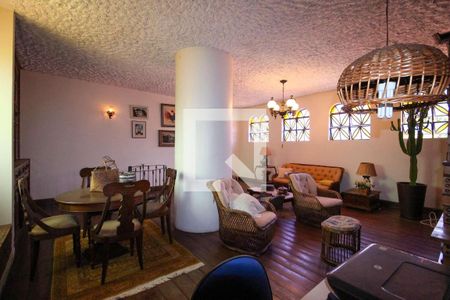 Casa à venda com 4 quartos, 715m² em São Bento, Belo Horizonte