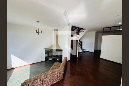 Casa à venda com 4 quartos, 340m² em Vila Sonia, São Paulo