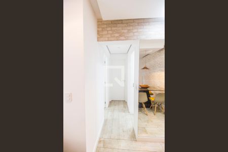 Corredor de apartamento para alugar com 2 quartos, 79m² em Alphaville Industrial, Barueri