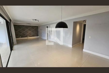Apartamento à venda com 3 quartos, 210m² em Santo Amaro, São Paulo