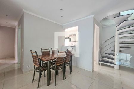 Apartamento para alugar com 3 quartos, 230m² em Parque Enseada, Guarujá