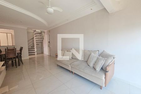 Apartamento para alugar com 3 quartos, 230m² em Parque Enseada, Guarujá