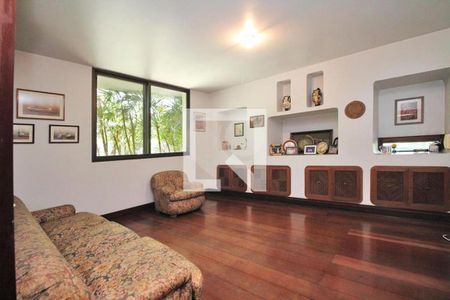 Casa à venda com 4 quartos, 583m² em Jardim Luzitania, São Paulo