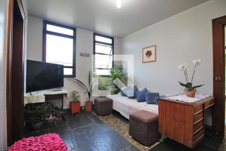 Casa à venda com 4 quartos, 583m² em Jardim Luzitania, São Paulo