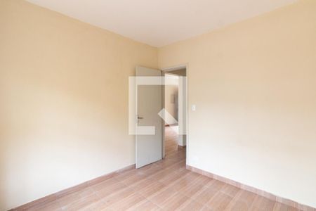 Quarto 2 de casa à venda com 2 quartos, 90m² em Jardim Sarah, São Paulo